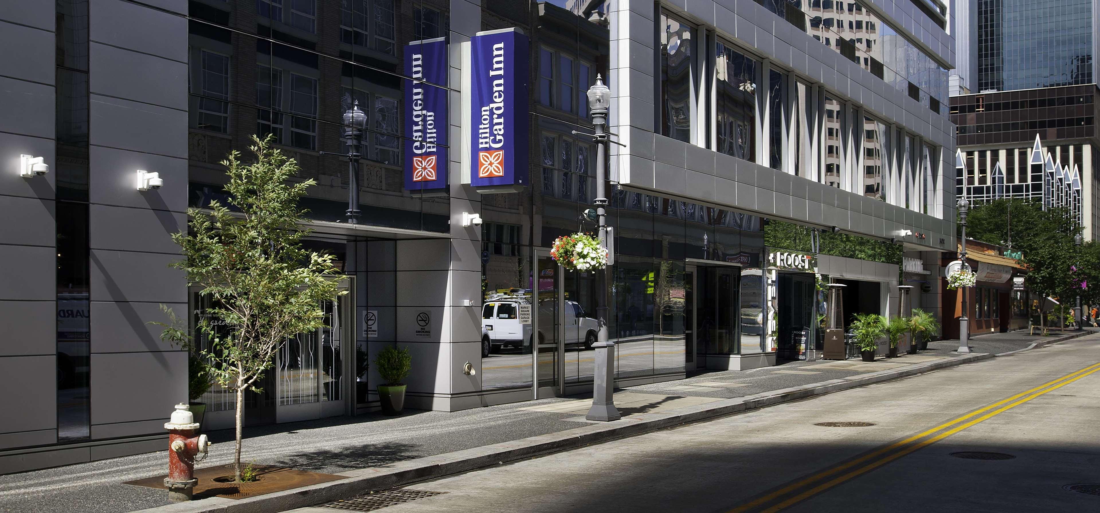 Hilton Garden Inn Pittsburgh Downtown Exterior foto